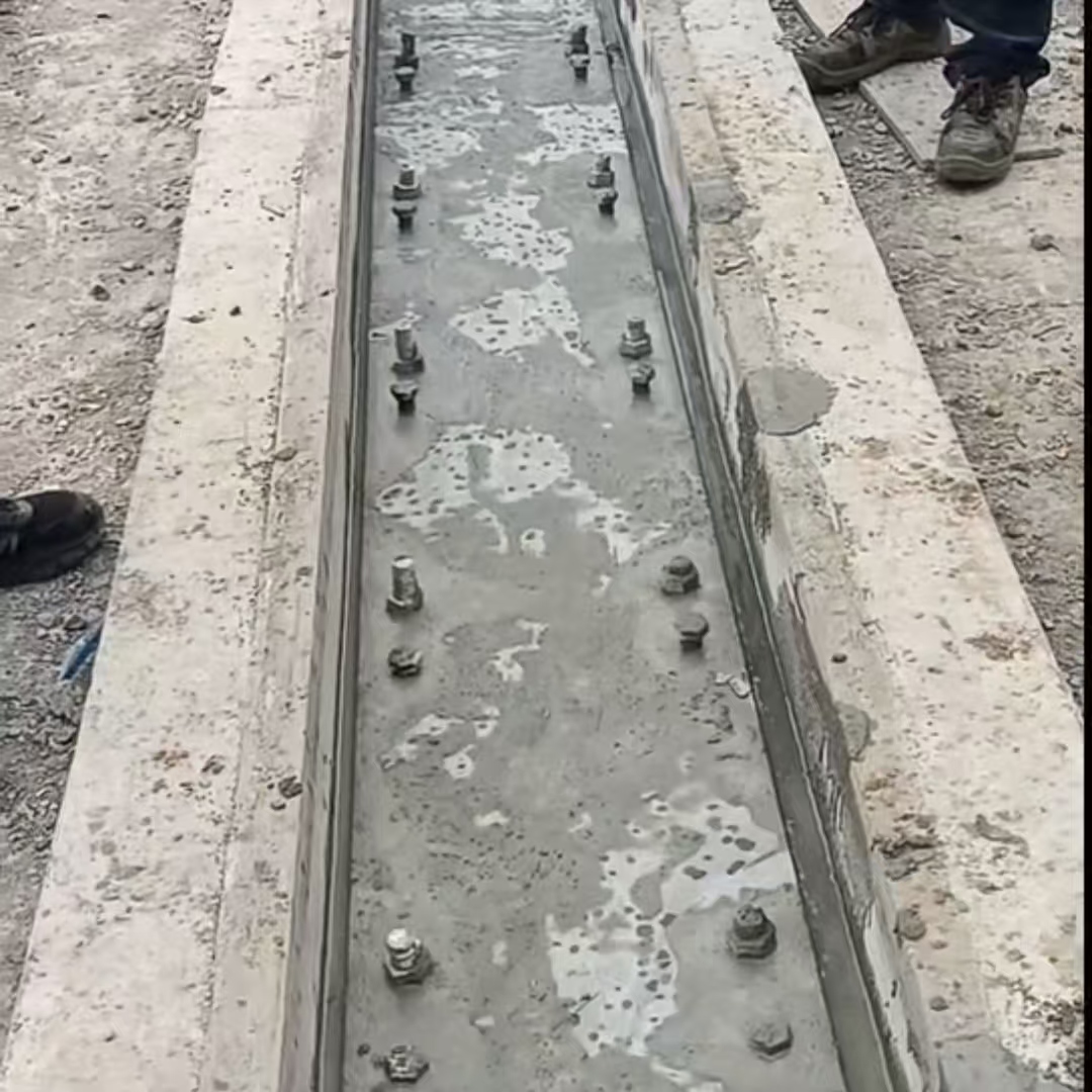 迭部环氧树脂轨道胶泥是什么？用在哪里？